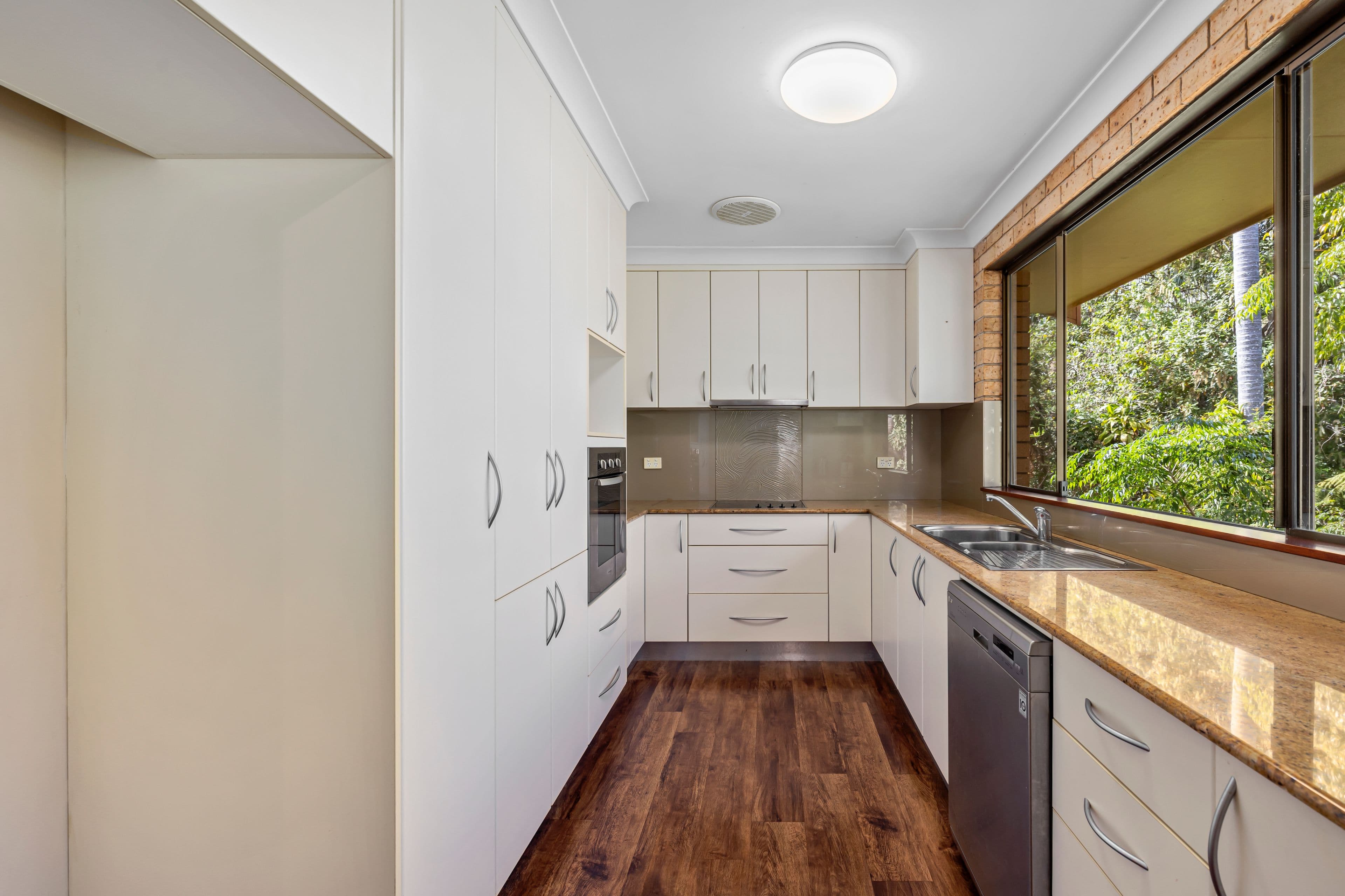 14 Norman Hill Drive, Korora NSW 2450, Korora - Thumbnail 6