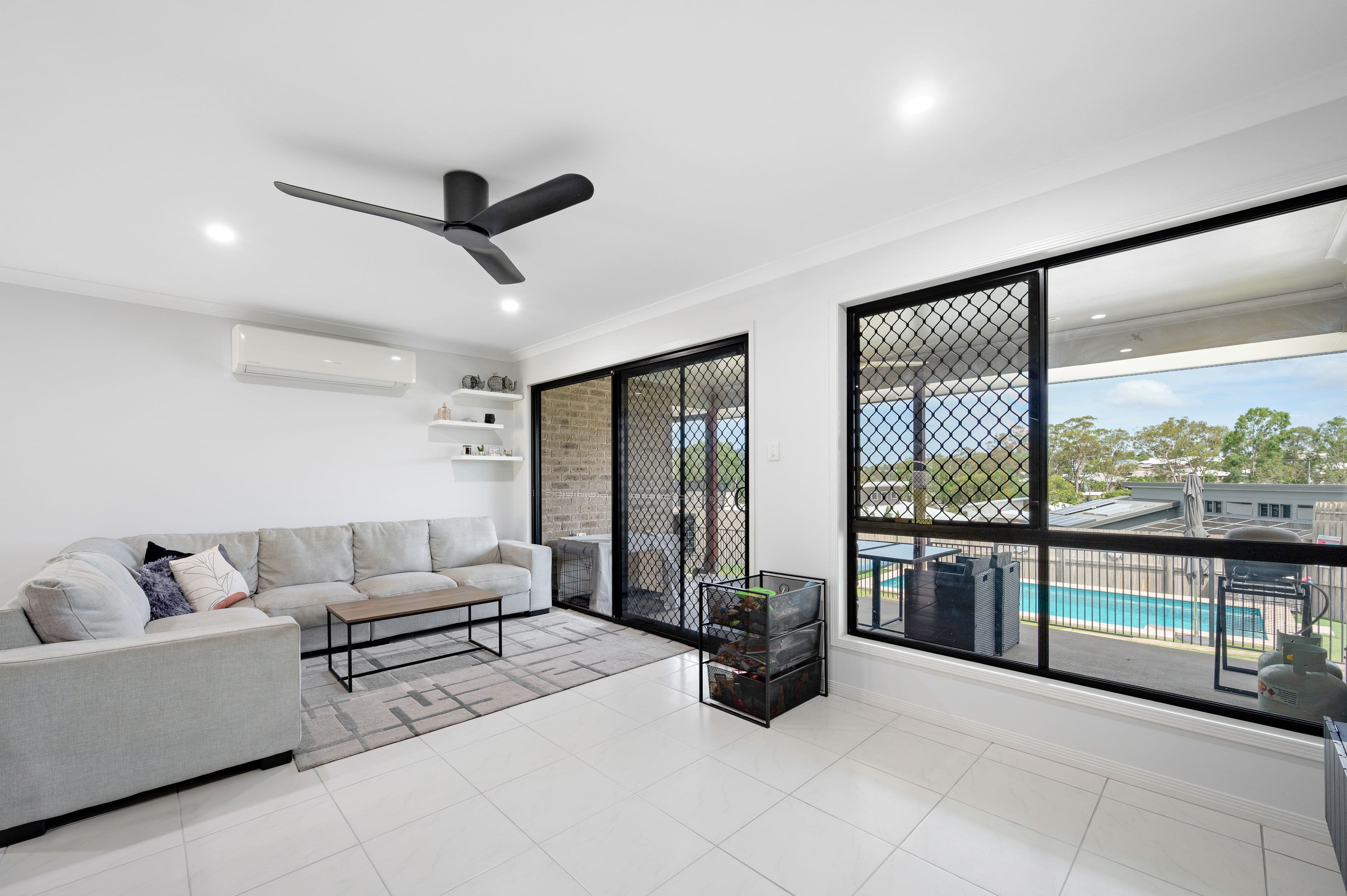 16 Grasstree Crescent, Kirkwood QLD 4680, Kirkwood - Thumbnail 7