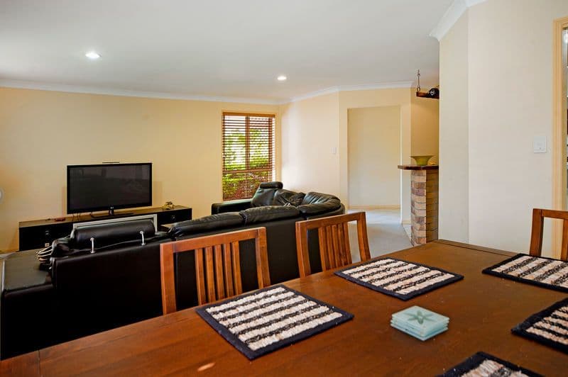 8 Balranald Court, HELENSVALE QLD 4212, Helensvale - Thumbnail 6