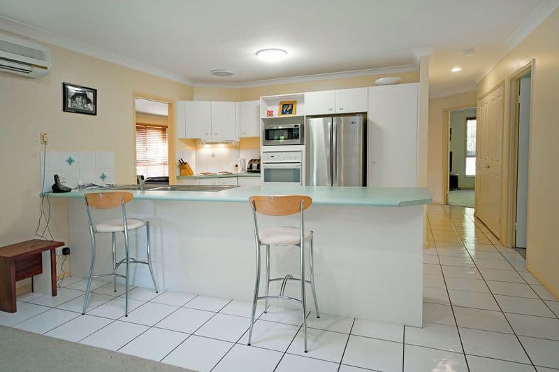 8 Balranald Court, HELENSVALE QLD 4212, Helensvale - Thumbnail 7