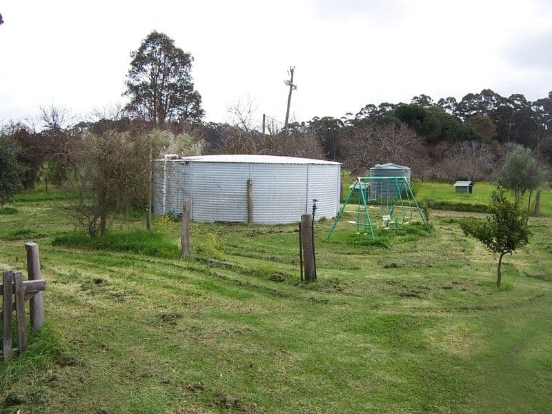 6 Invermay Grove, Rosanna, Rosanna - Thumbnail 7