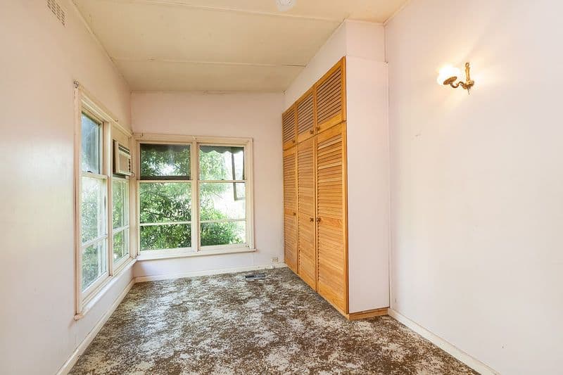 104 Hume Street, GREENSBOROUGH VIC 3088, Greensborough - Thumbnail 5