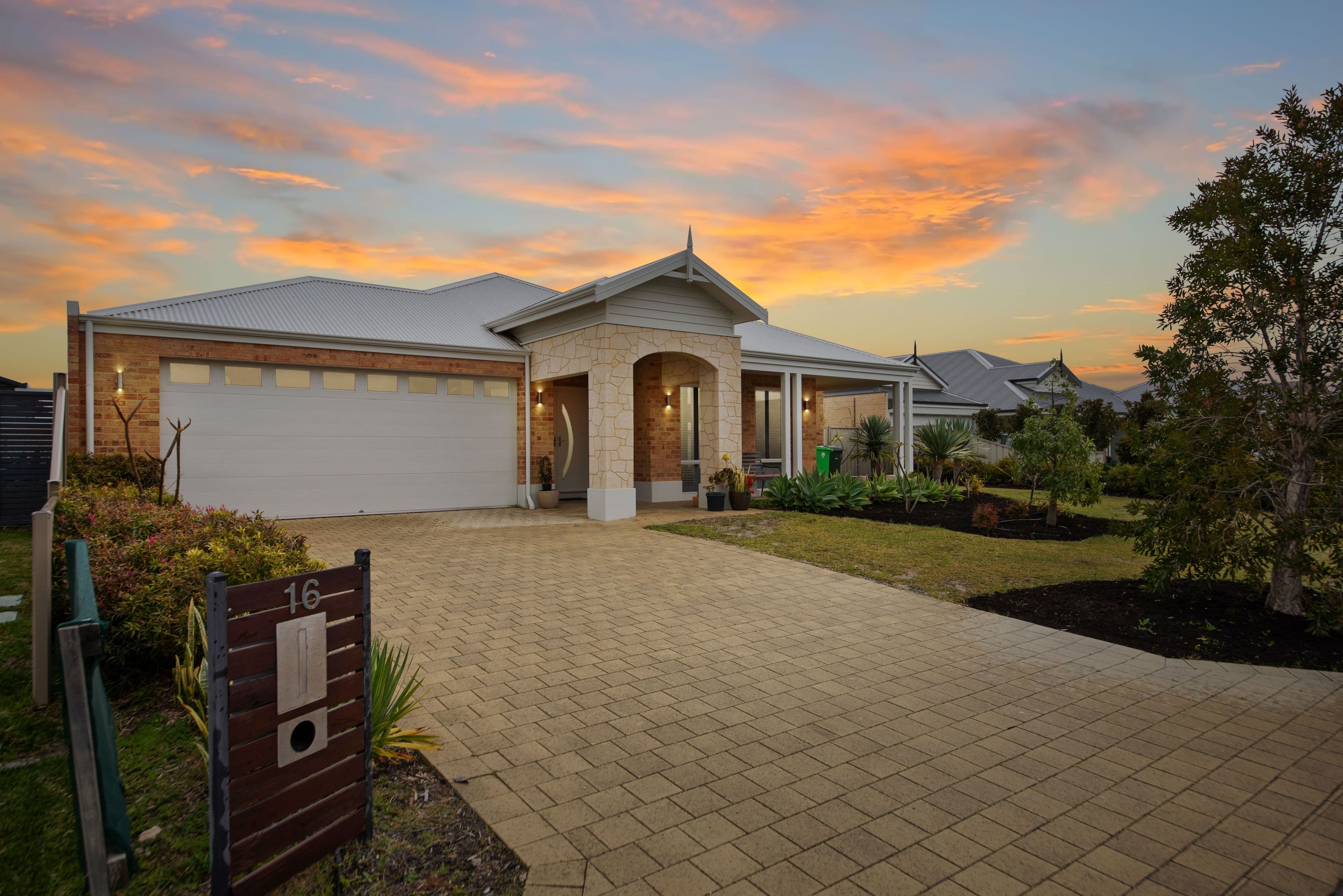 16 Lunar Avenue, Australind WA 6233, Australind - Thumbnail 3