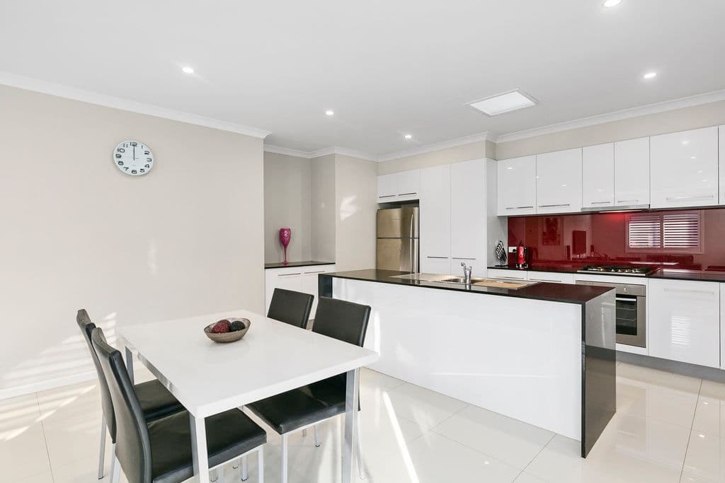 6 Edgar Close, Chirnside Park VIC 3116, Chirnside Park - Thumbnail 8