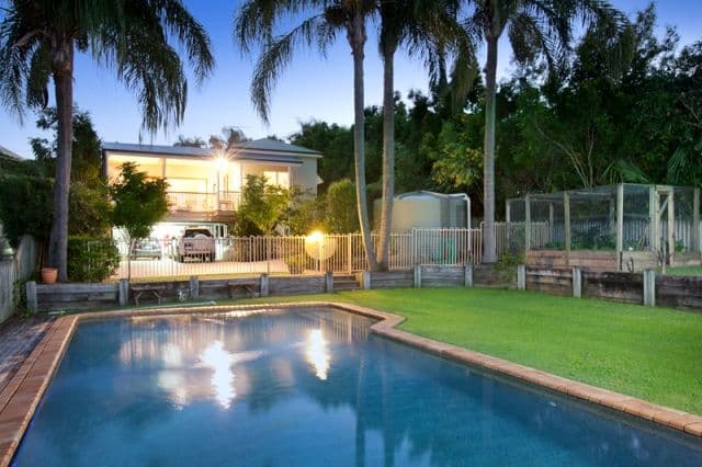 18 Ellerslie Crescent, TARINGA QLD 4068, Taringa - Thumbnail 3