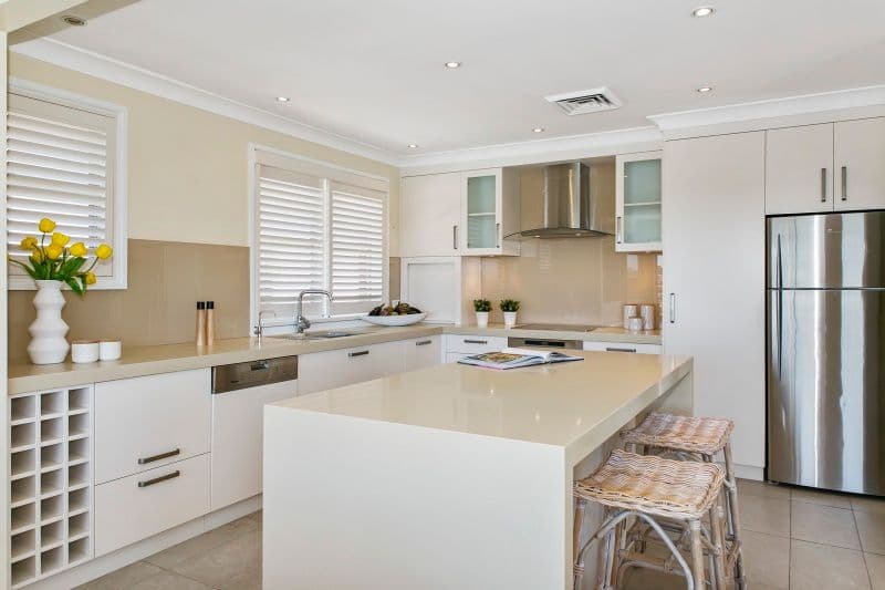 43 Edgecliffe Esplanade, Seaforth - Thumbnail 3