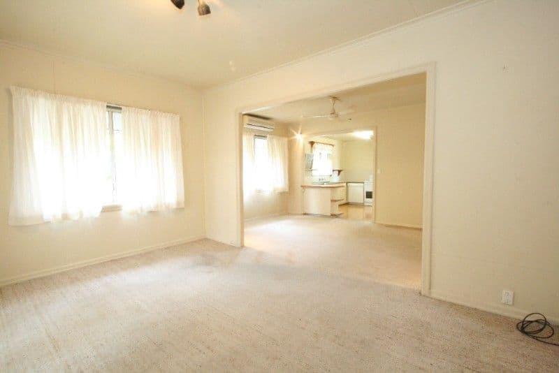 124 Junction Road, MORNINGSIDE QLD 4170, Morningside - Thumbnail 2