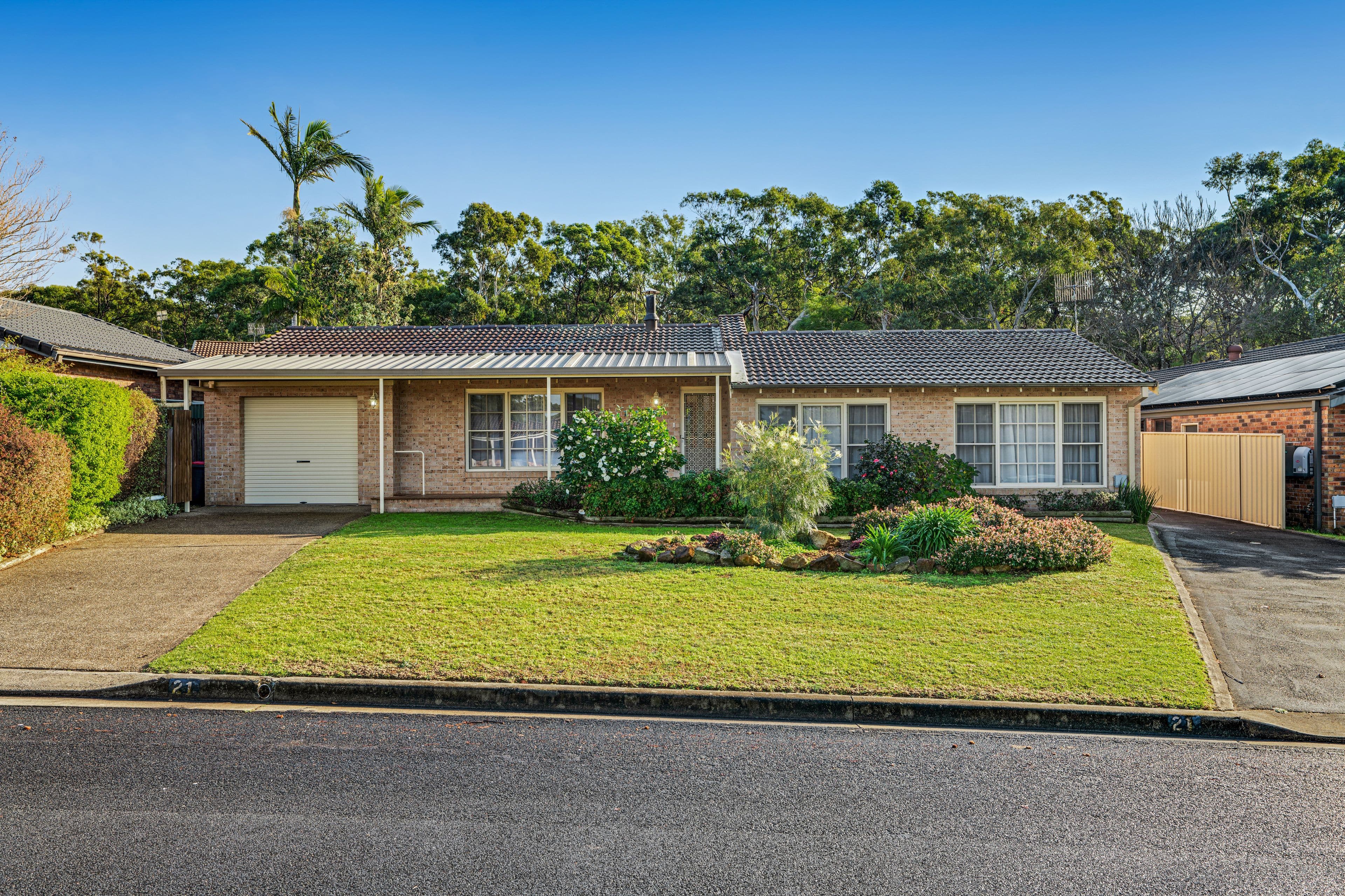 21 & 21A Halcot Avenue, North Nowra NSW 2541, North Nowra - Image 1