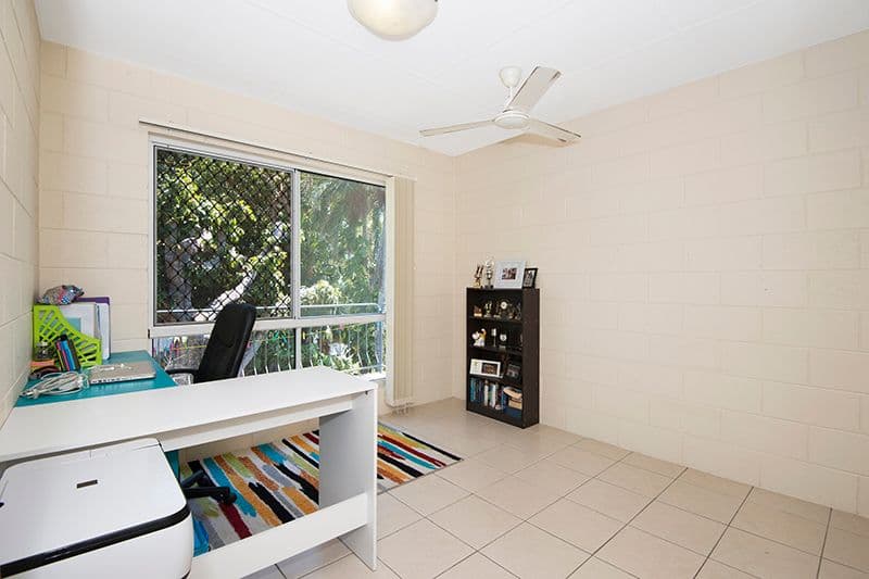 39 Armstrong Street, Hermit Park QLD 4812, Hermit Park - Thumbnail 5