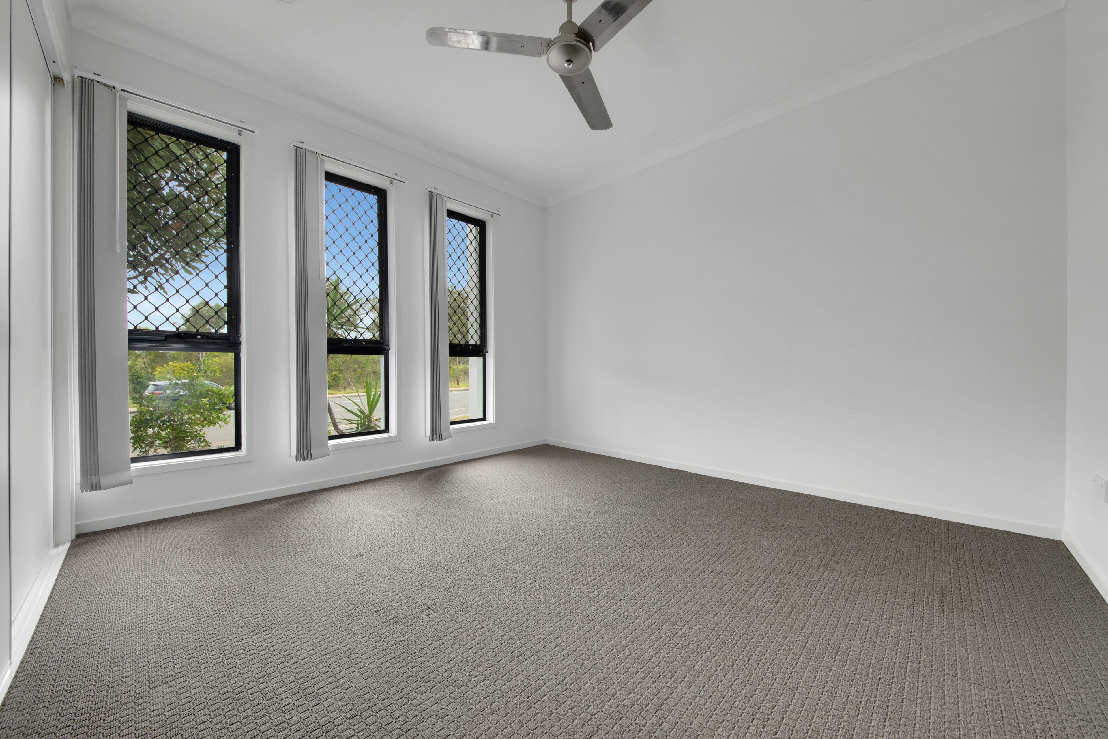 36 Seagull Boulevard, Kirkwood QLD 4680, Kirkwood - Thumbnail 3