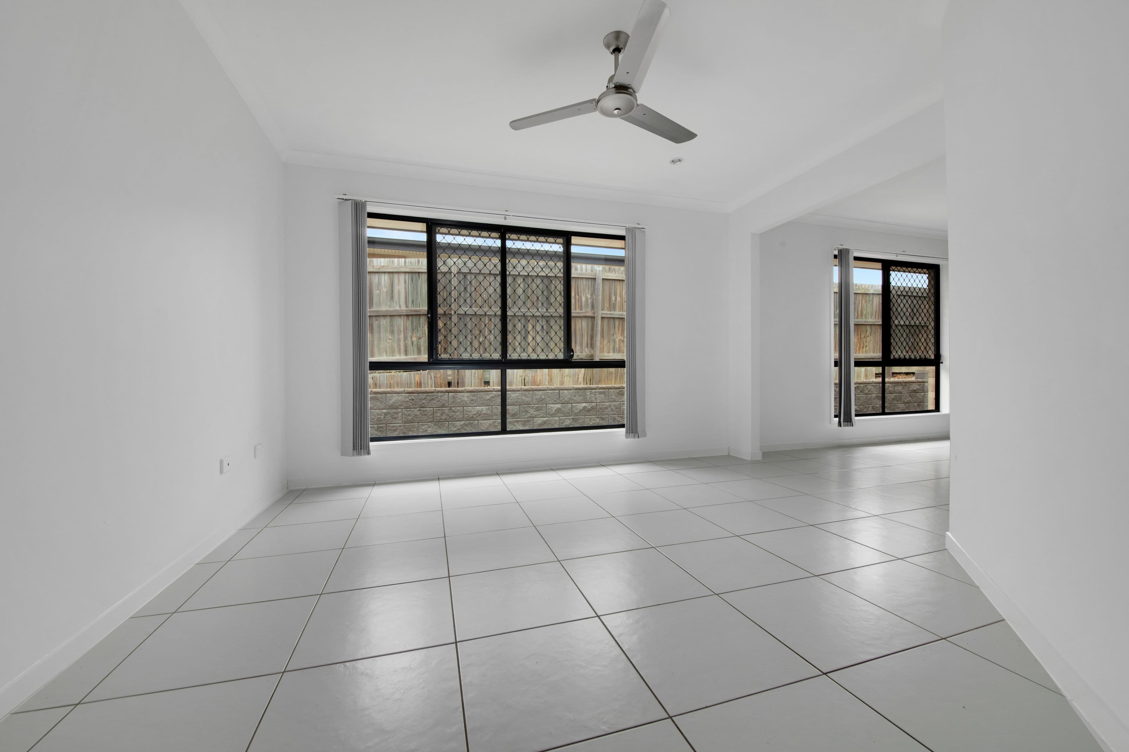 36 Seagull Boulevard, Kirkwood QLD 4680, Kirkwood - Thumbnail 4