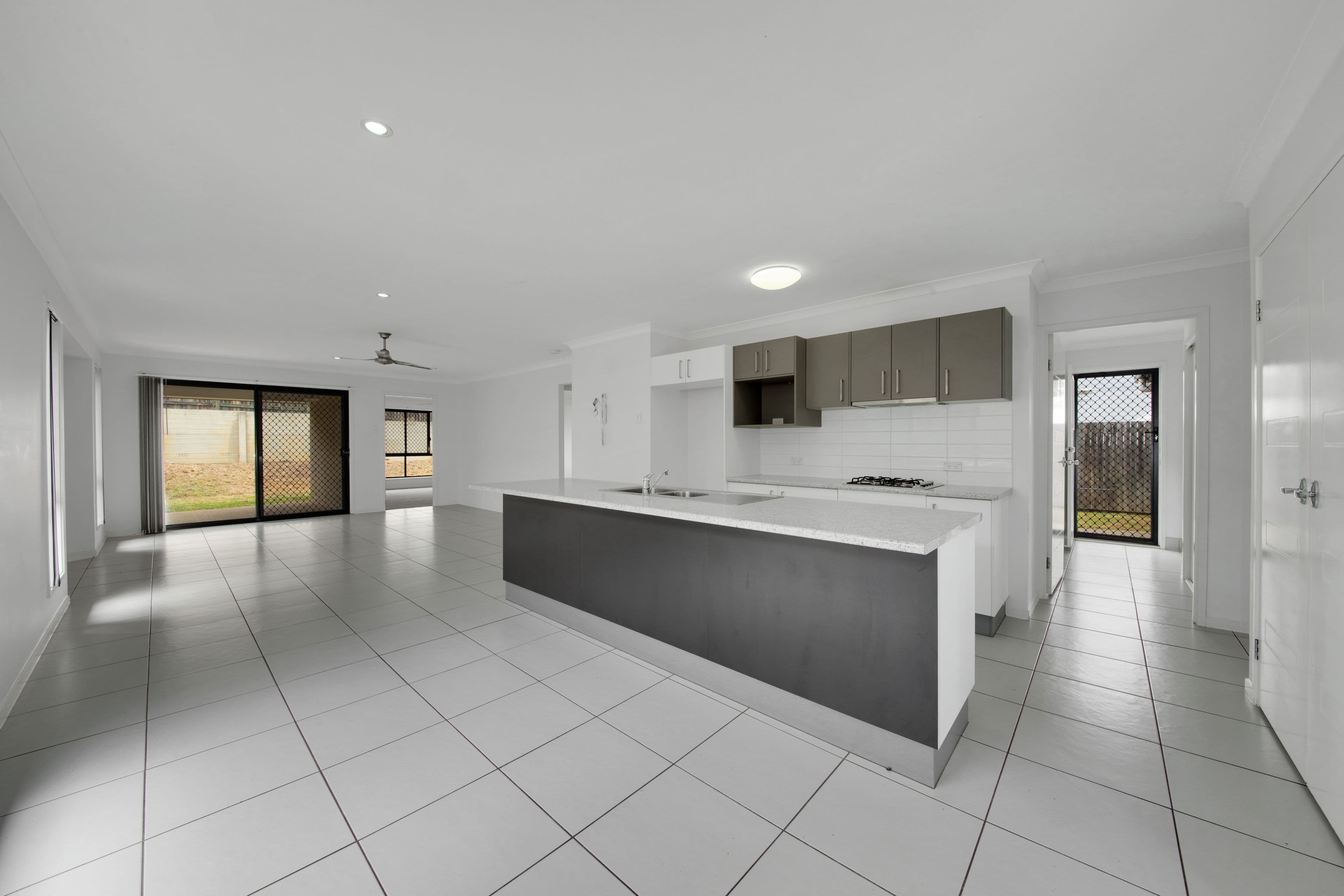 36 Seagull Boulevard, Kirkwood QLD 4680, Kirkwood - Thumbnail 7