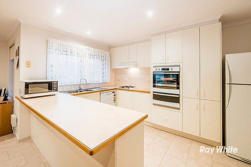 4 Reginald Court, Cranbourne West VIC 3977, Cranbourne West - Thumbnail 4