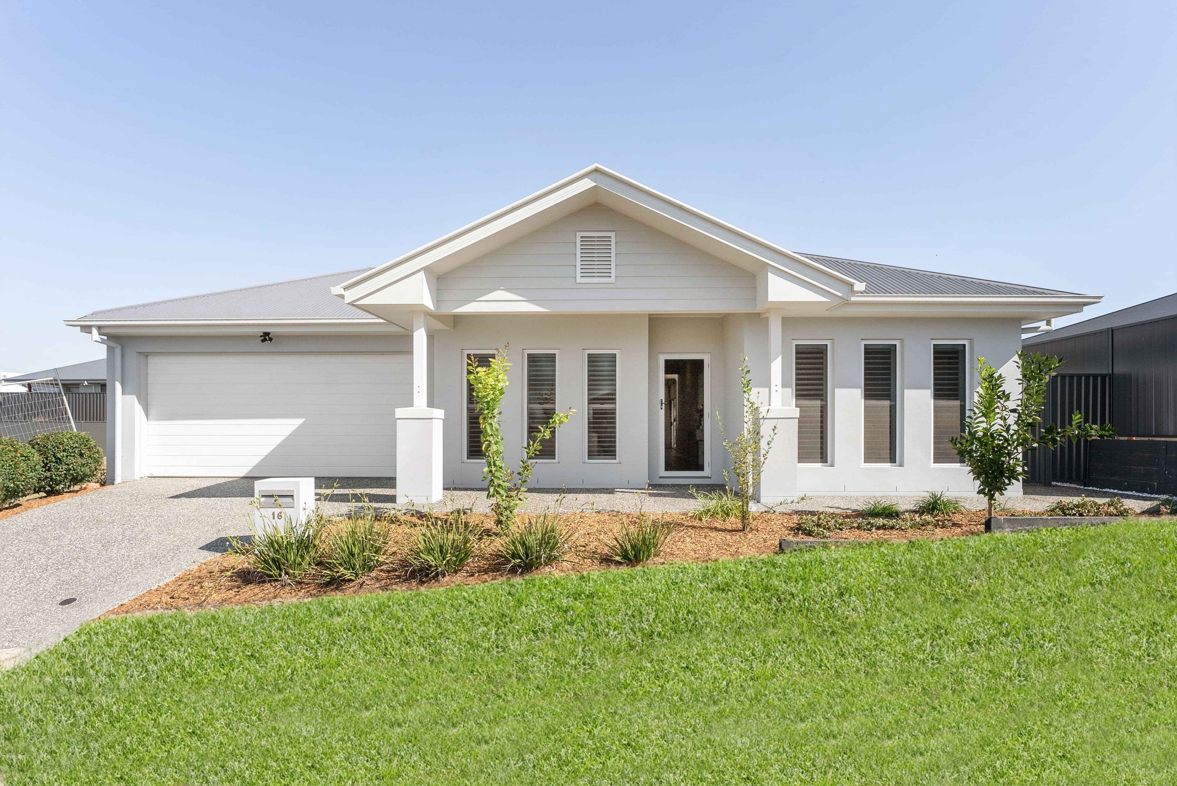 16 King Arthur Crescent, Murrumba Downs QLD 4503, Murrumba Downs - Thumbnail 2