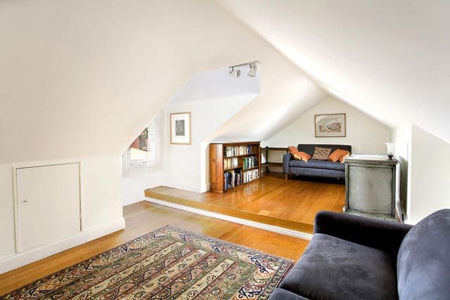 27 Warren Road, Marrickville - Thumbnail 2