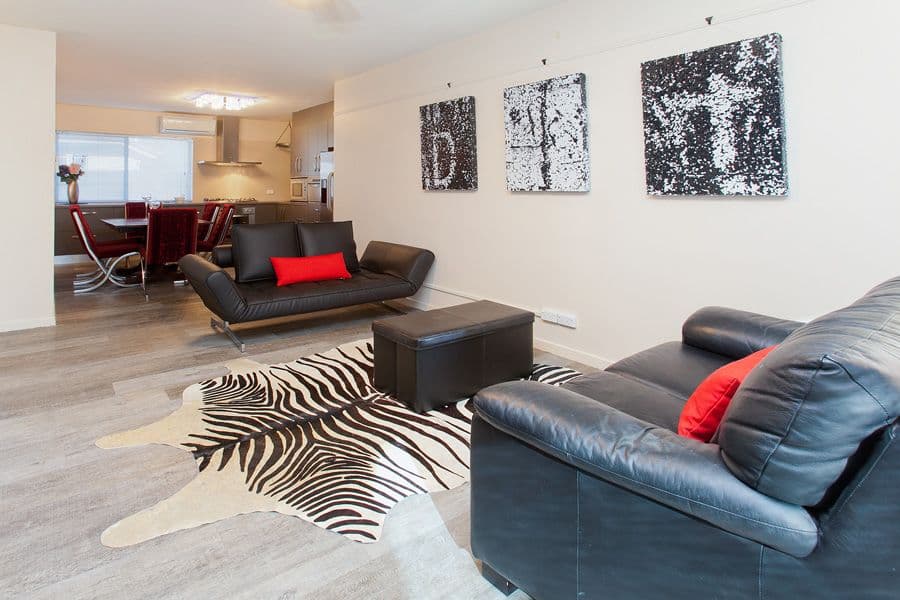21 Embie Street, HOLLAND PARK WEST QLD 4121, Holland Park West - Thumbnail 3