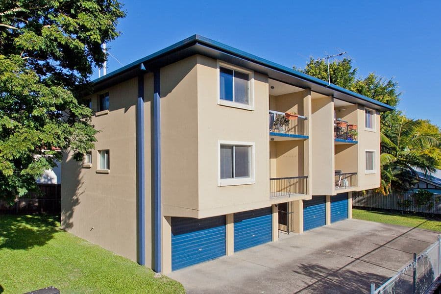 21 Embie Street, HOLLAND PARK WEST QLD 4121, Holland Park West - Thumbnail 4