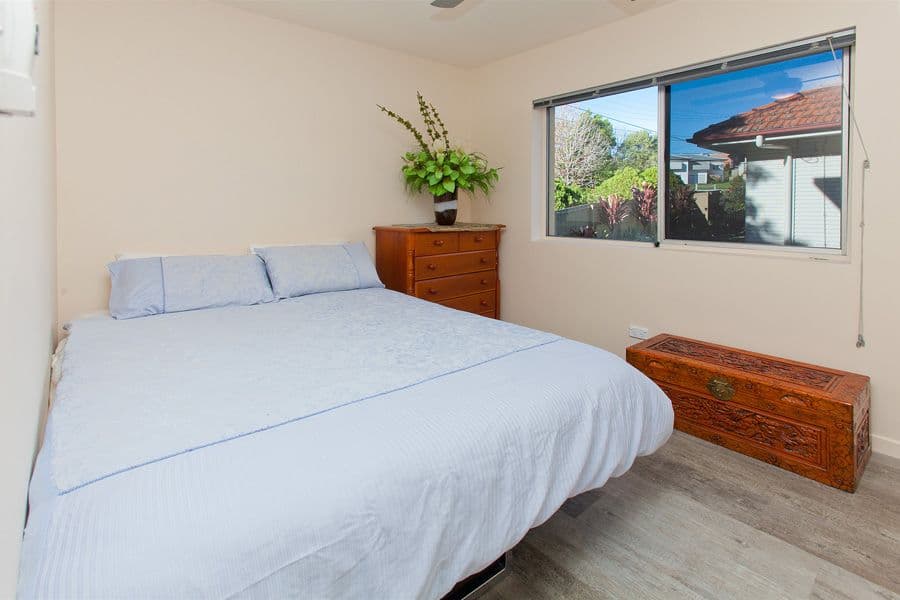 21 Embie Street, HOLLAND PARK WEST QLD 4121, Holland Park West - Thumbnail 6