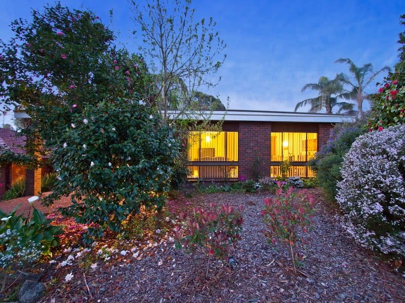 12 Burramine Court, FRANKSTON SOUTH VIC 3199, Frankston South - Image 1