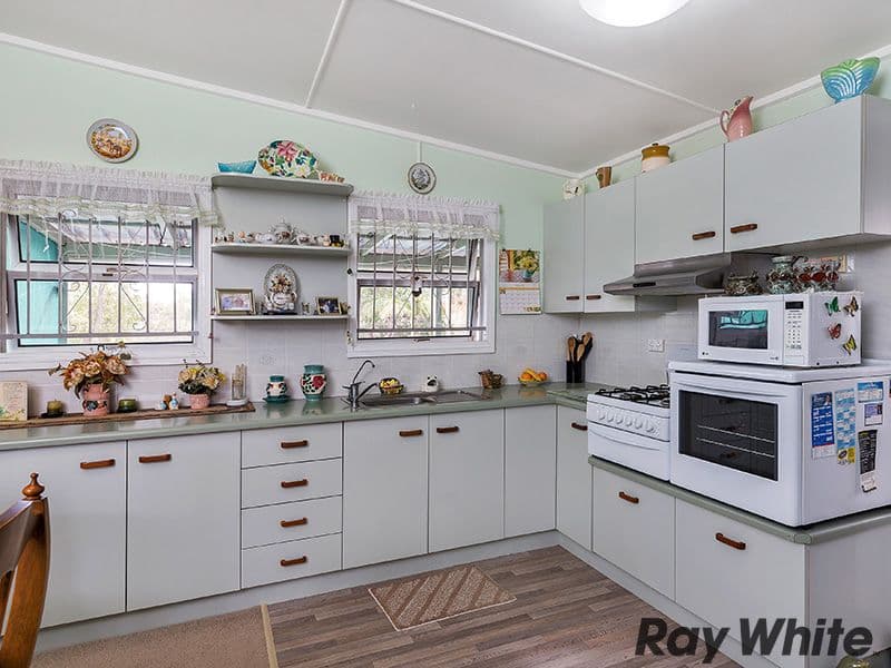 40 Narellan Street, Arana Hills QLD 4054, Arana Hills - Thumbnail 2