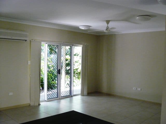  8 Admiral Drive, DOLPHIN HEADS QLD 4740, Dolphin Heads - Thumbnail 4
