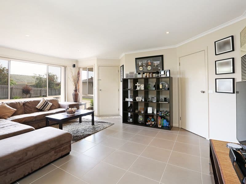12 Coventry Court, GROVEDALE VIC 3216, Grovedale - Thumbnail 3