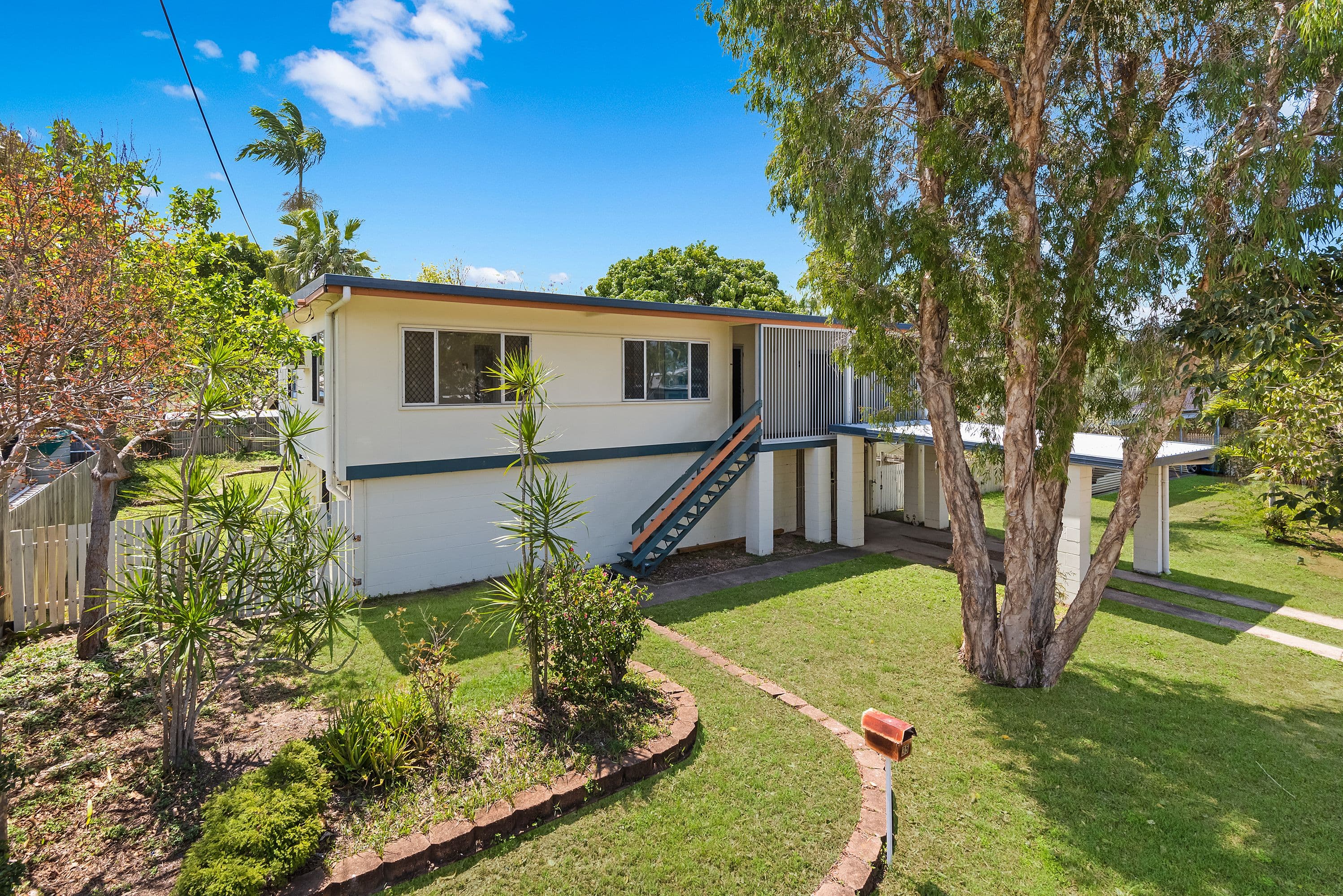 35 Barellan Street, Cranbrook QLD 4814, Cranbrook - Image 1