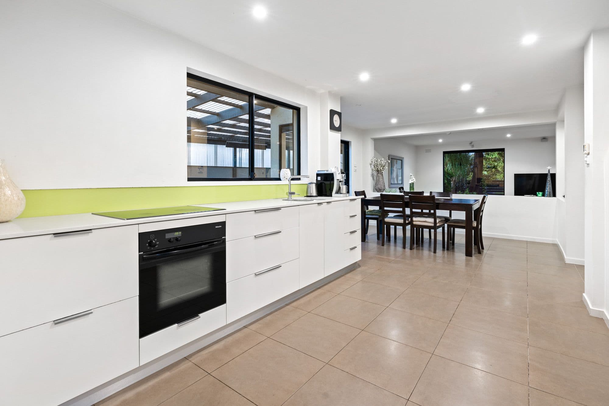 14 Tyrone Street, Werribee VIC 3030, Werribee - Thumbnail 7