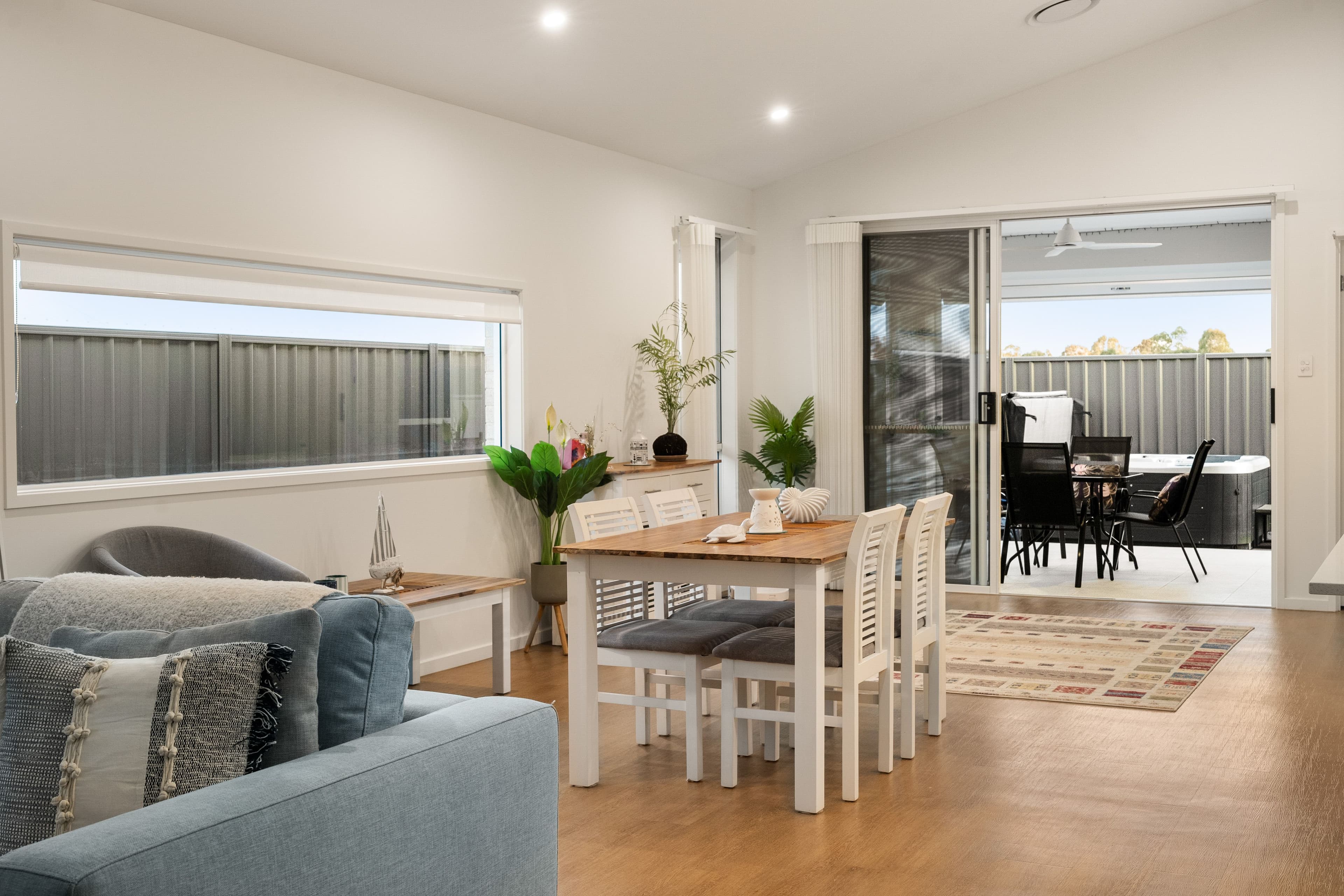 15 Hinchinbrook Circuit, Morayfield QLD 4506, Morayfield - Thumbnail 2