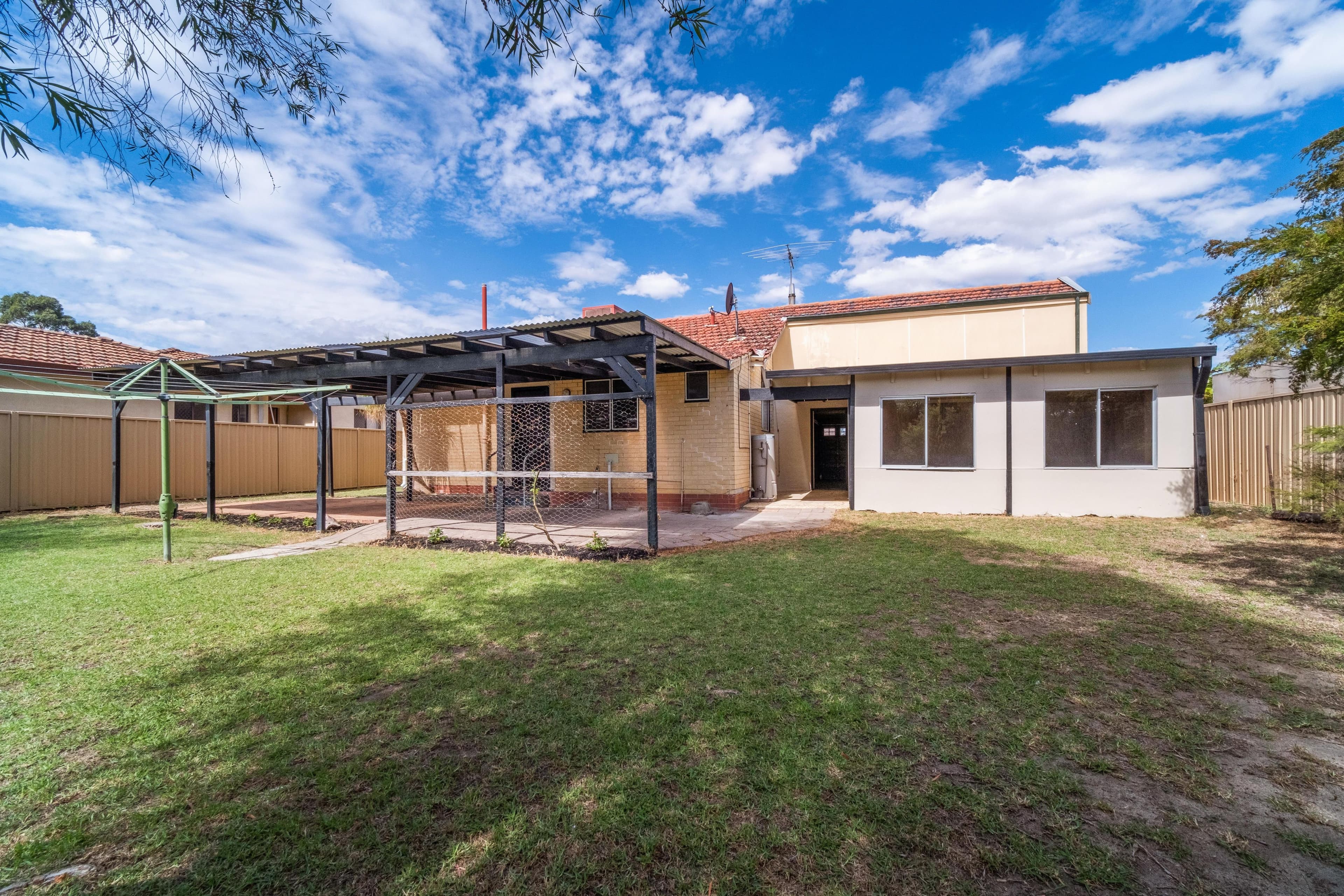 15 Caporn Street, Bullsbrook WA 6084, Bullsbrook - Thumbnail 2
