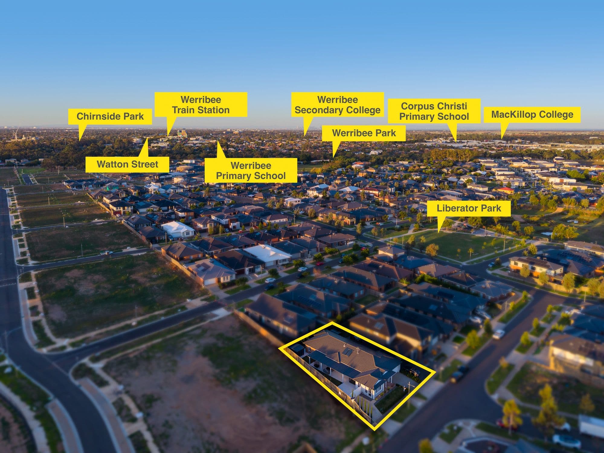 12 Magdala Street, Werribee VIC 3030, Werribee - Thumbnail 2