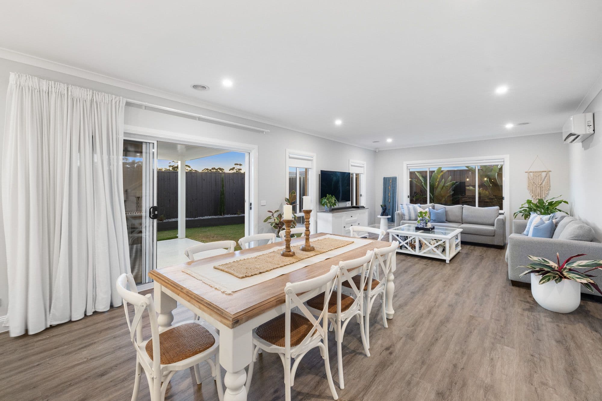12 Magdala Street, Werribee VIC 3030, Werribee - Thumbnail 8