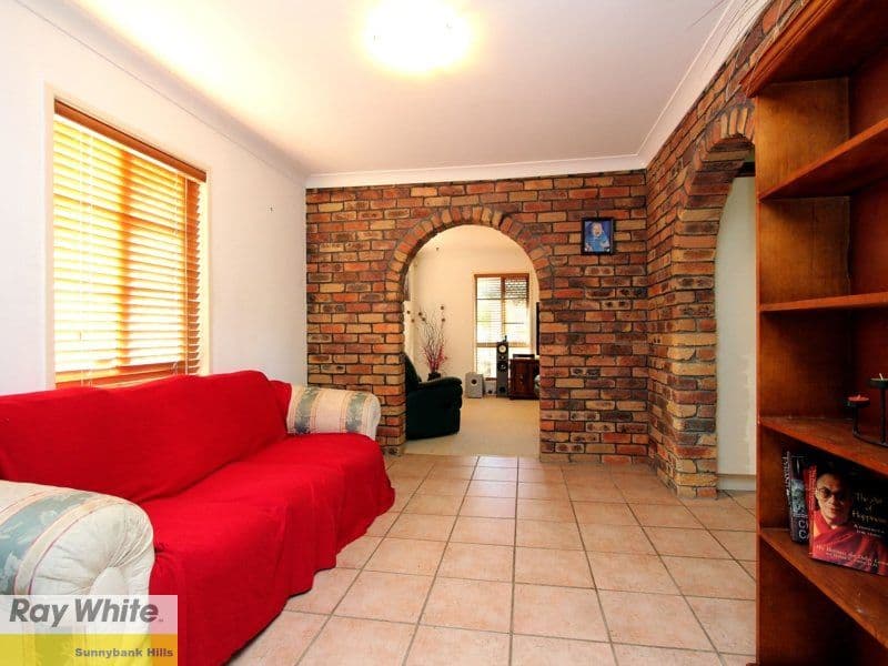 49 Oakleaf Street, EIGHT MILE PLAINS QLD 4113, Eight Mile Plains - Thumbnail 5