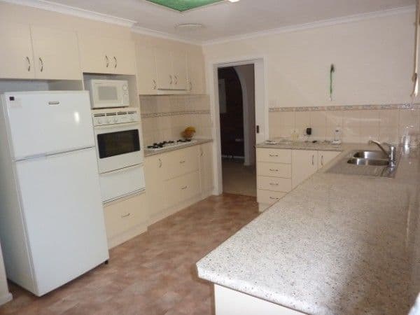 7 Brookland Court, MULGRAVE VIC 3170, Mulgrave - Thumbnail 2