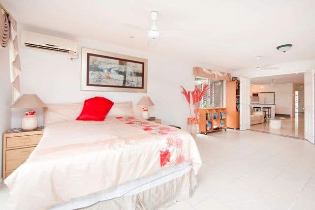 85 Witt Avenue, CARRARA QLD 4211, Carrara - Thumbnail 4