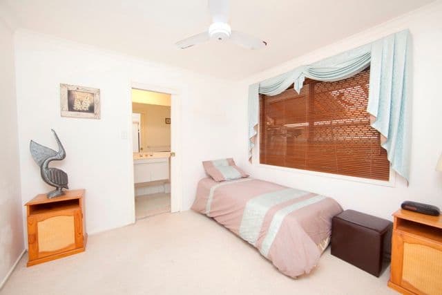 85 Witt Avenue, CARRARA QLD 4211, Carrara - Thumbnail 6