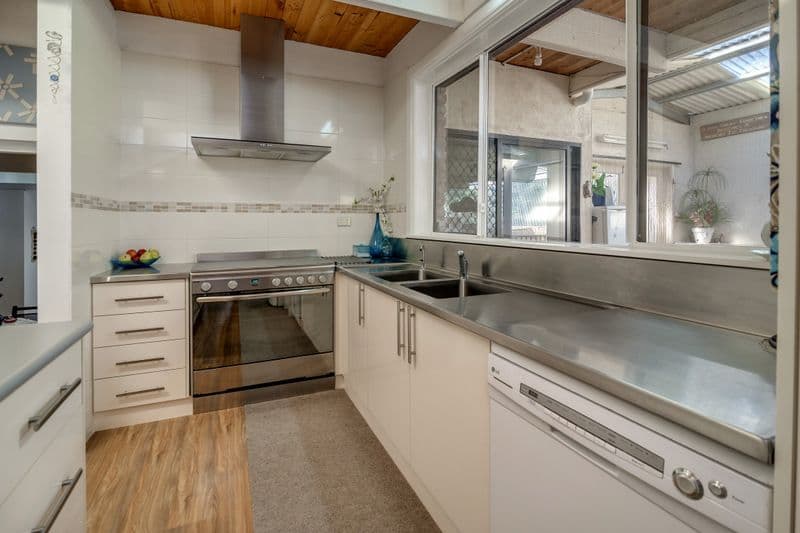 129 Yan Yean Road, Plenty VIC 3090, Plenty - Thumbnail 3