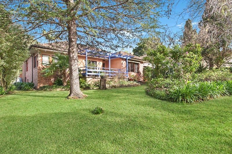 11 Tamboon Avenue, TURRAMURRA NSW 2074, Turramurra - Thumbnail 3