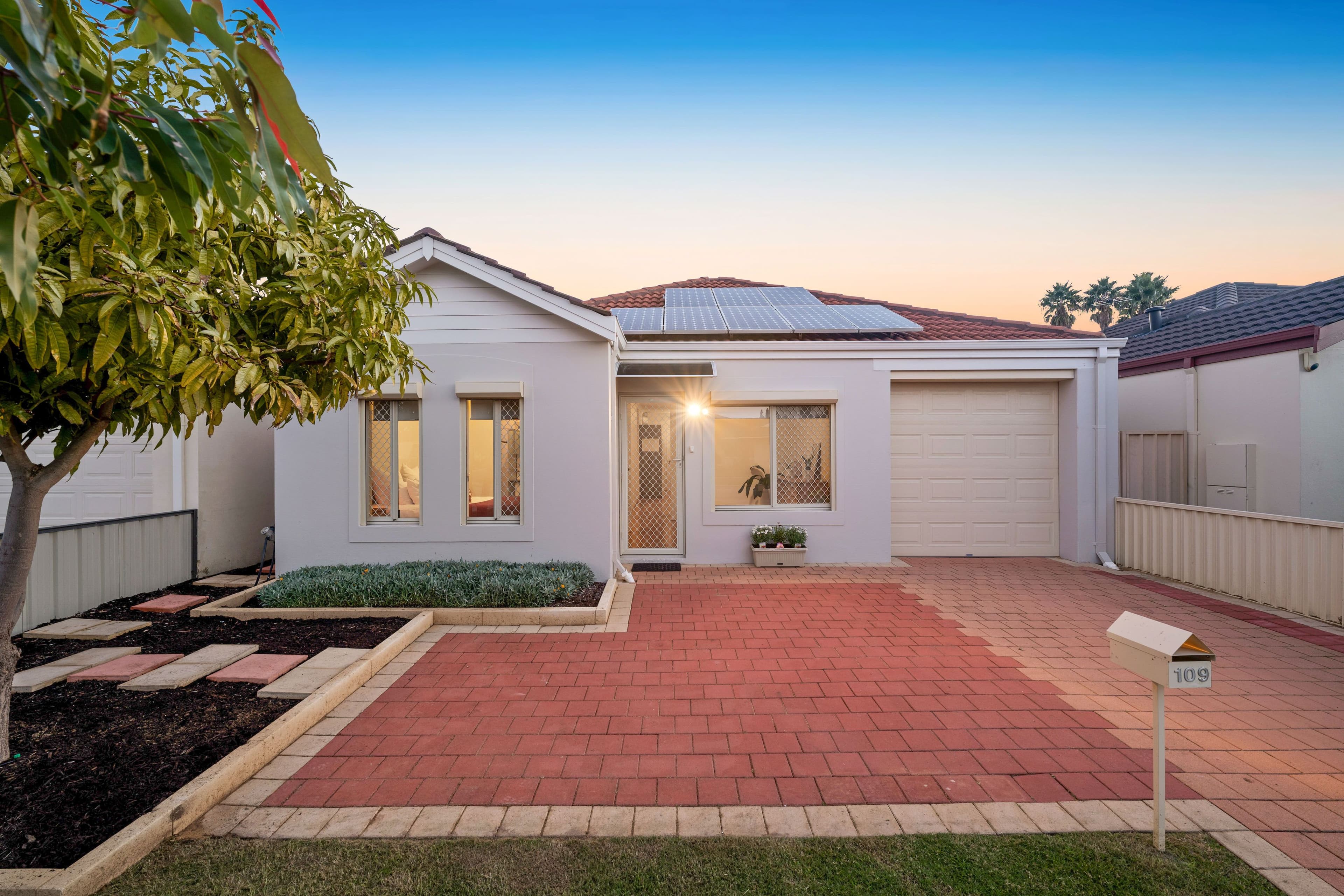 109 Centre Street, Queens Park WA 6107, Queens Park - Thumbnail 2