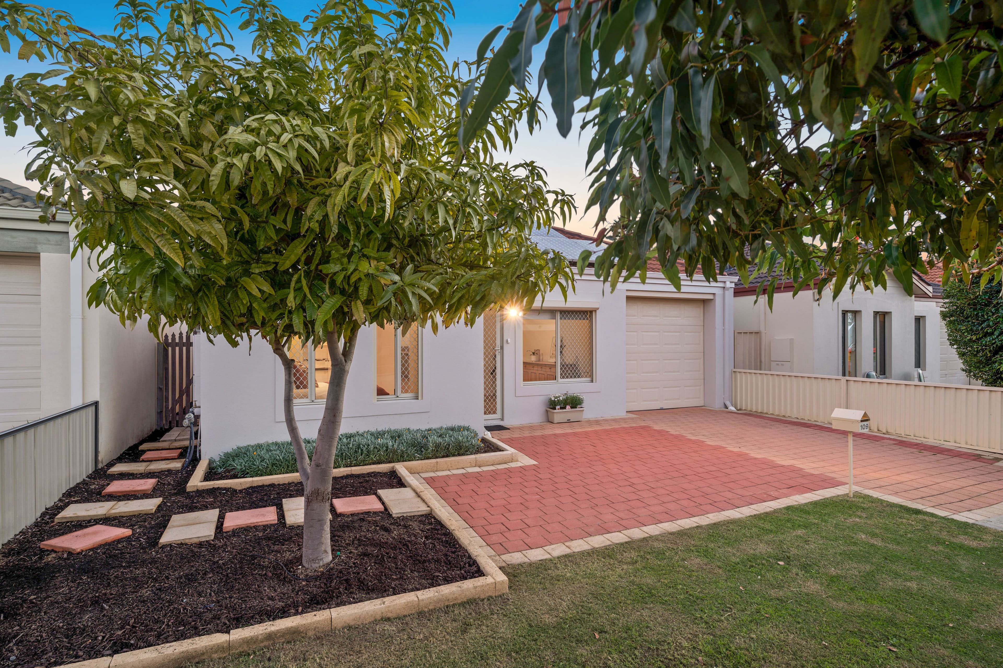 109 Centre Street, Queens Park WA 6107, Queens Park - Thumbnail 3
