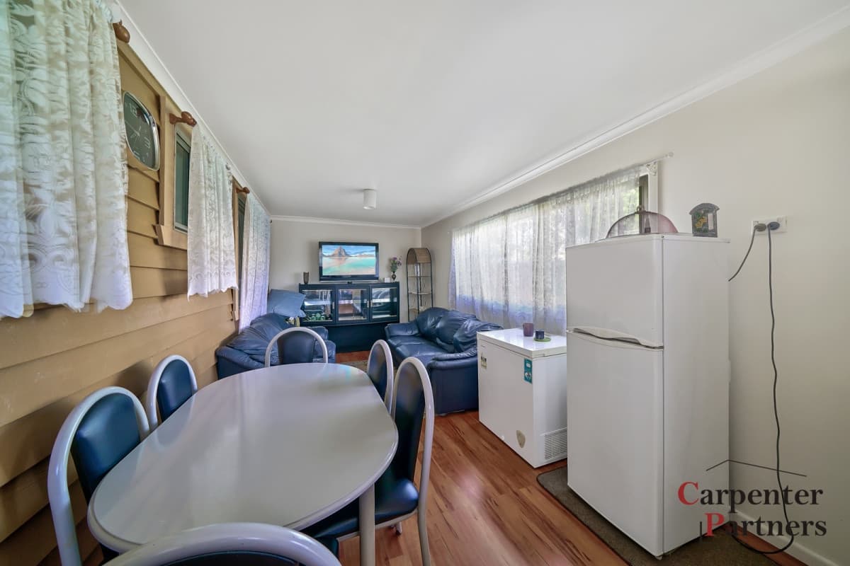 21 Madeline Street, HILL TOP, Hill Top - Thumbnail 5