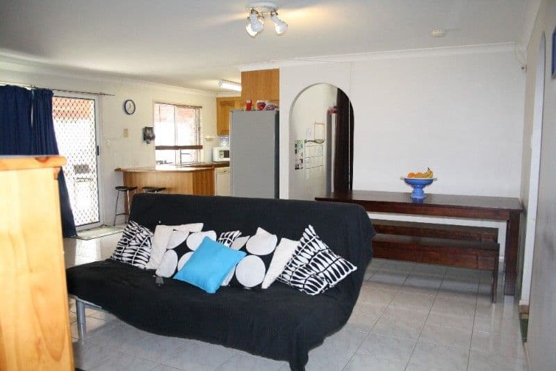 44 John Paul Drive, DAISY HILL QLD 4127, Daisy Hill - Thumbnail 4