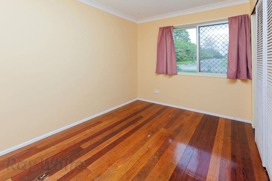 1 Dwyer Street, CAMIRA QLD 4300, Camira - Thumbnail 7