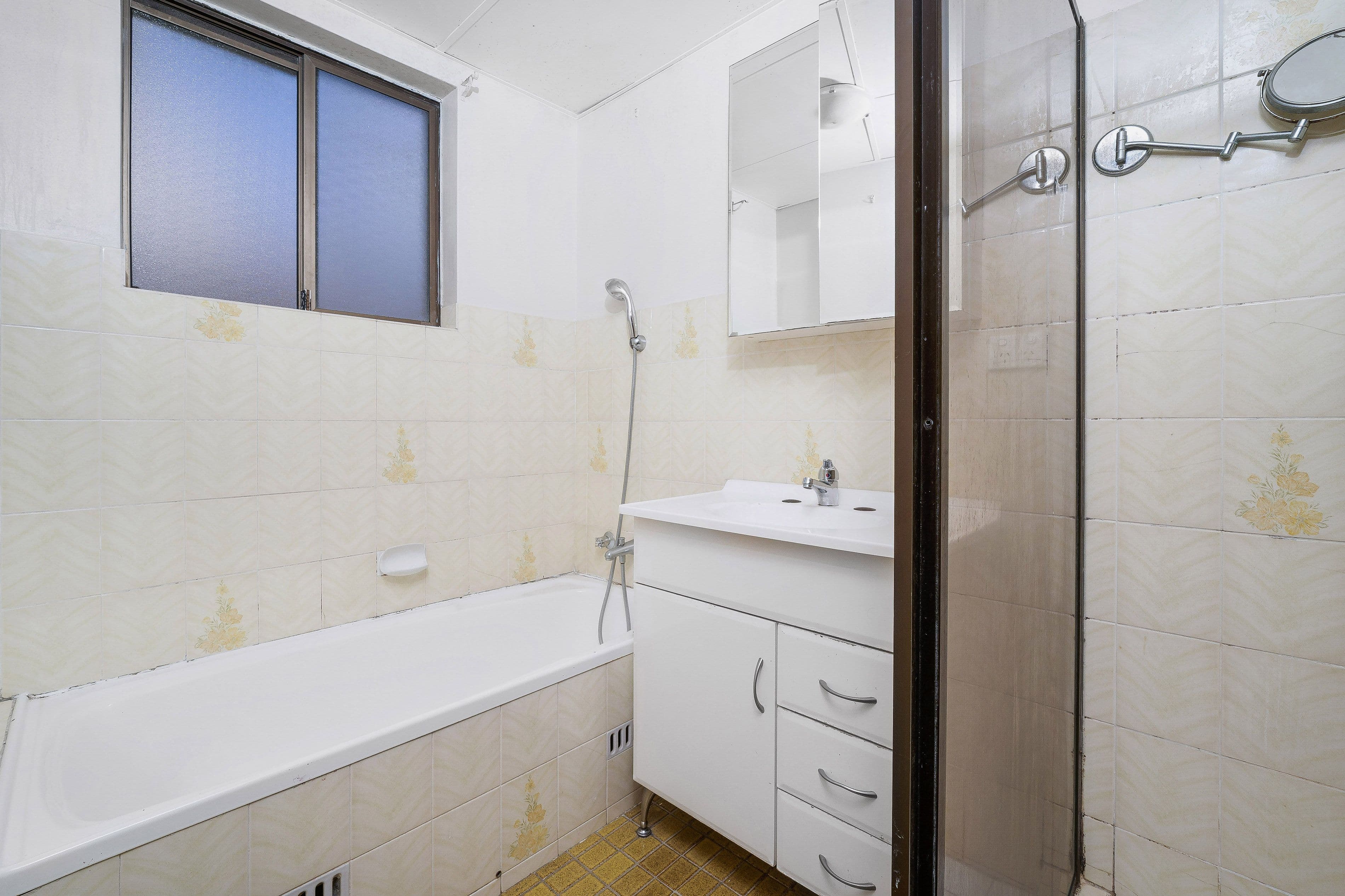 15 Jacobs Street, Bankstown NSW 2200, Bankstown - Thumbnail 5
