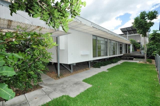 69 Kedron Park Road, WOOLOOWIN QLD 4030, Wooloowin - Thumbnail 2