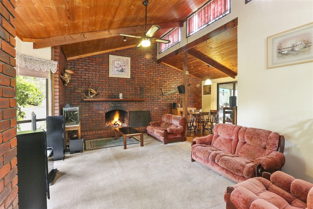 529 De Motts Road, ANAKIE VIC 3213, Anakie - Thumbnail 5