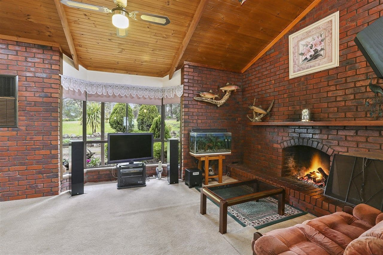 529 De Motts Road, ANAKIE VIC 3213, Anakie - Thumbnail 8