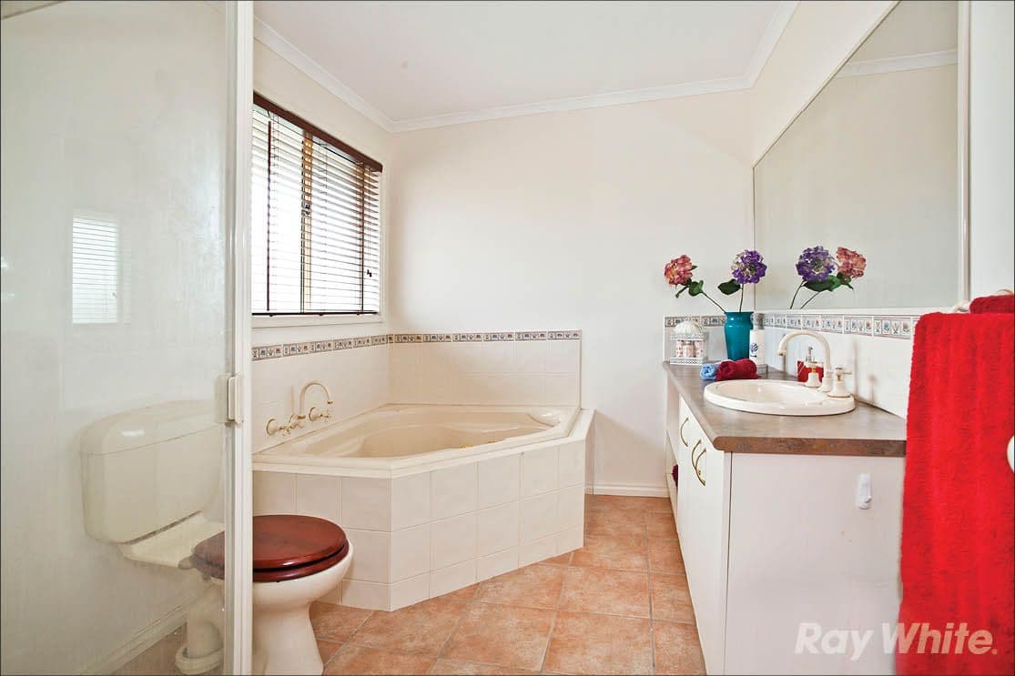 54 Gearon Avenue, Rowville VIC 3178, Rowville - Thumbnail 6