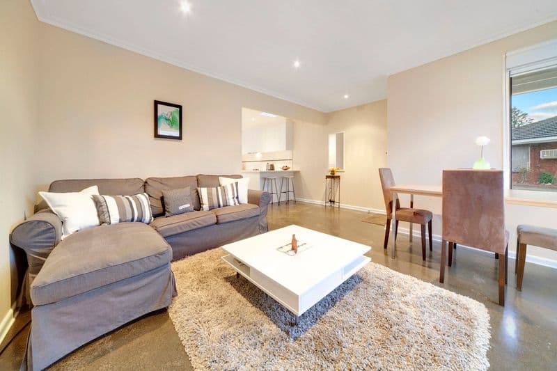 24 Bear Street, MORDIALLOC VIC 3195, Mordialloc - Image 1