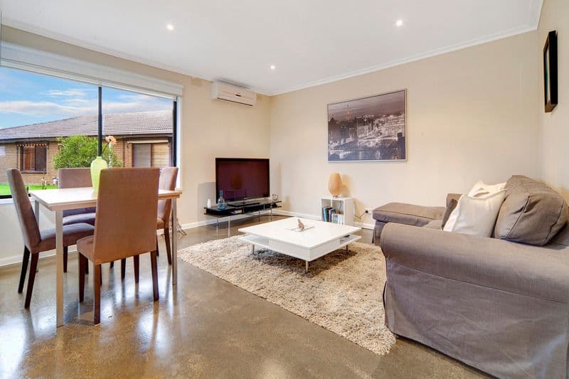 24 Bear Street, MORDIALLOC VIC 3195, Mordialloc - Thumbnail 3